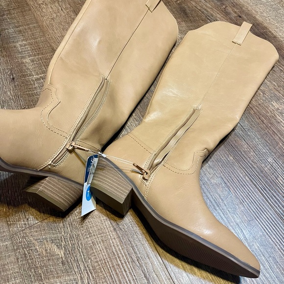 NWT Memory Foam women’s size 7.5 boots - Picture 5 of 12